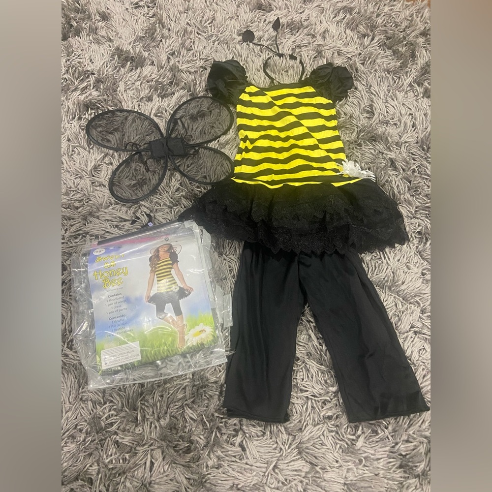 Girls Medium 8 10 Halloween Costume.  Comes with dress, pants, wingsuu, headband